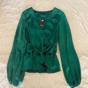 Guess Jayden Tie-waist top in Midnight Clover Size M